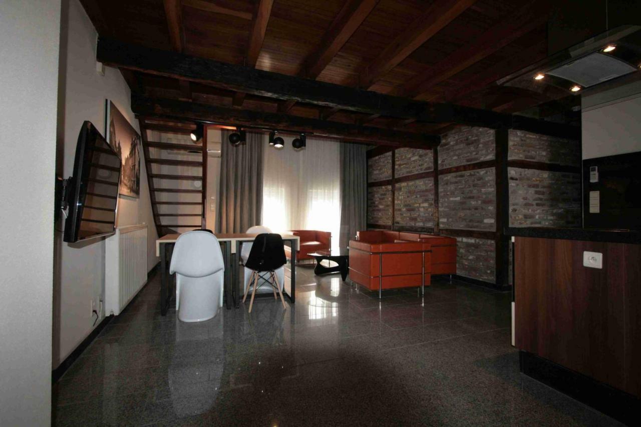 Amosa Liege City Centre Apart Regence 10 Exterior foto