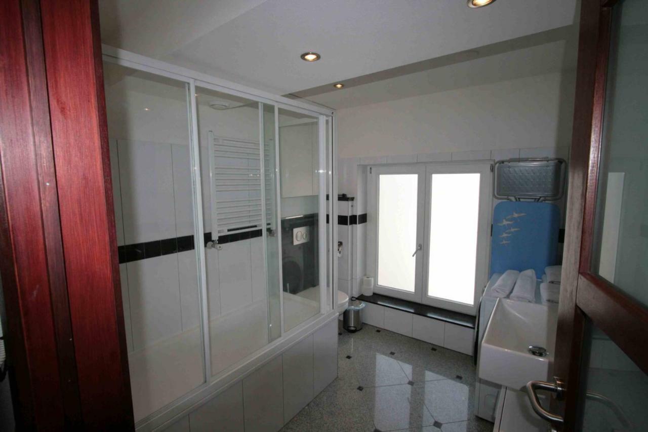 Amosa Liege City Centre Apart Regence 10 Exterior foto